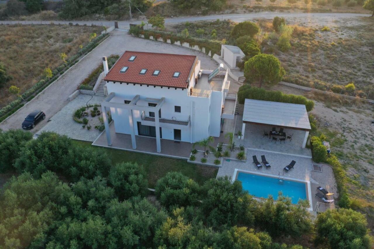 La Luna Villa Tsairi Экстерьер фото