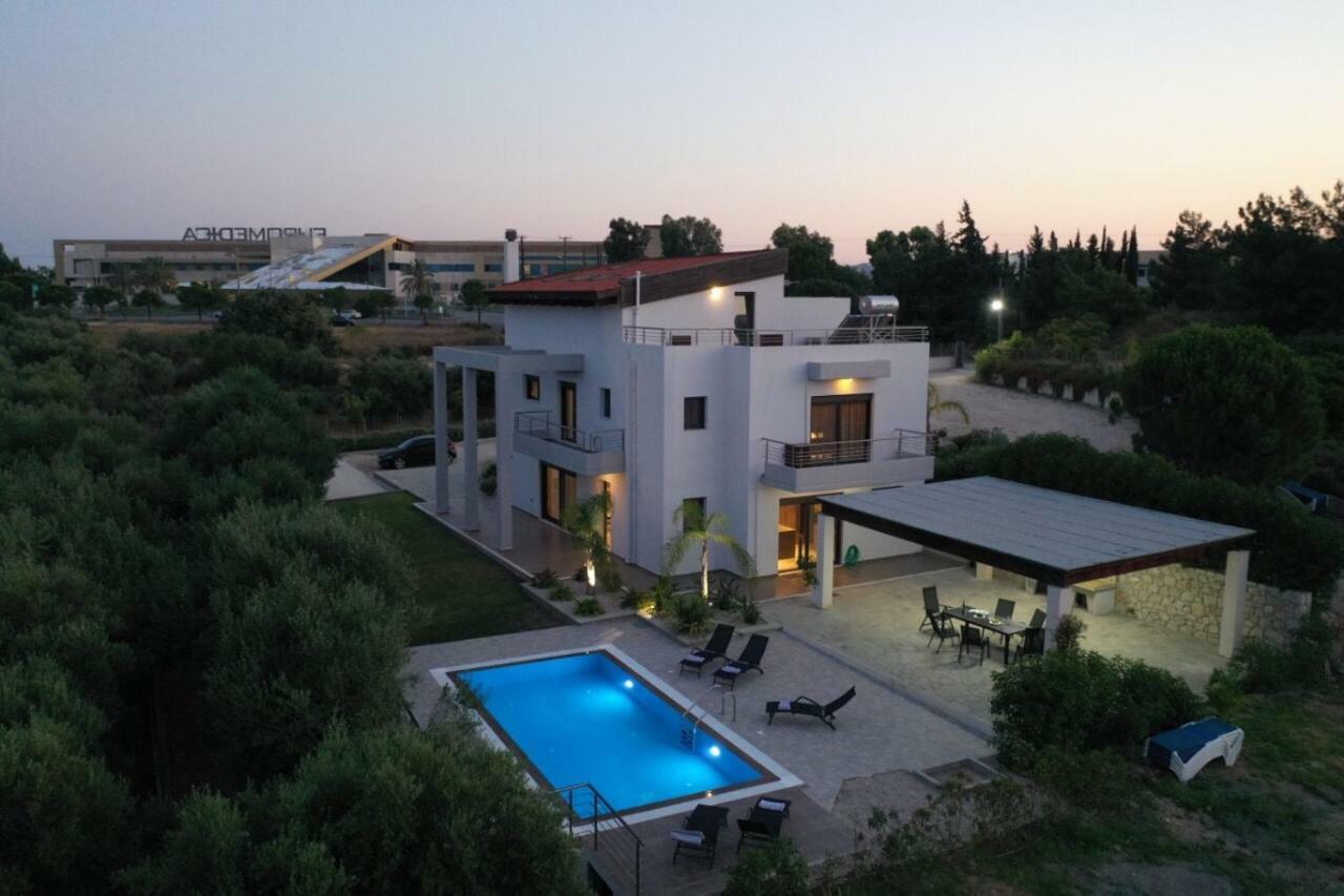 La Luna Villa Tsairi Экстерьер фото
